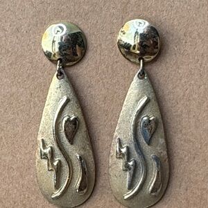 Vintage Gold Tone Dangle Earrings